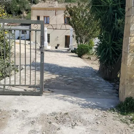 Casa rural Masia Bernat